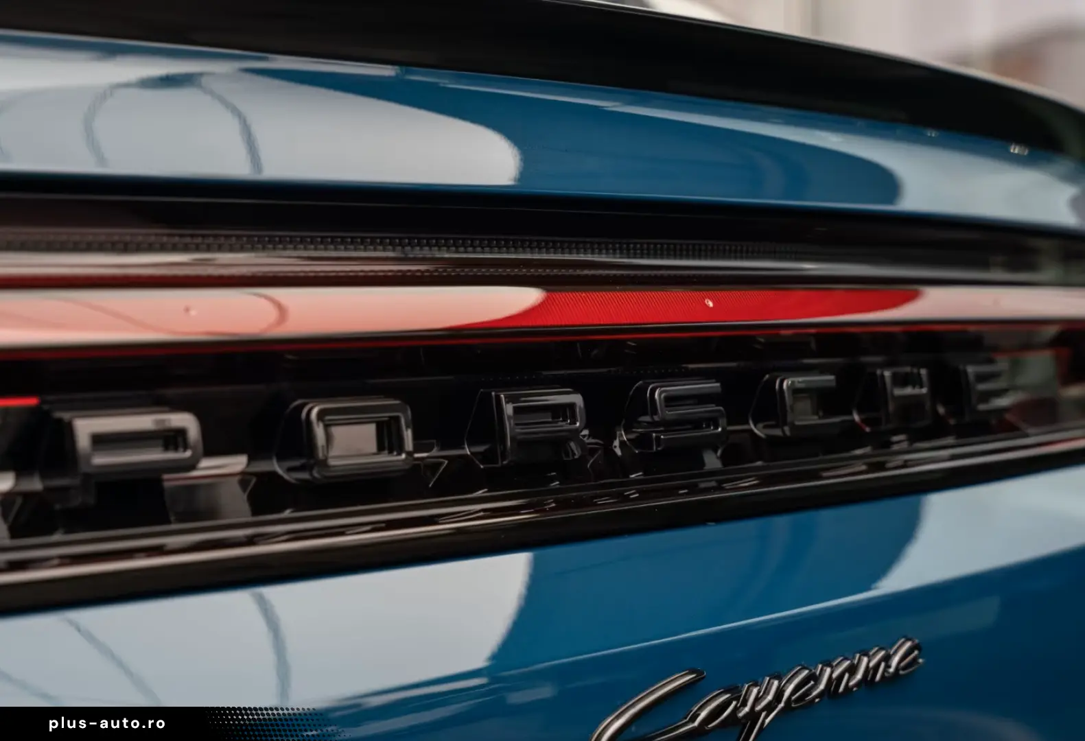 Porsche Cayenne E-Hybrid Coupe Black Edition PTS