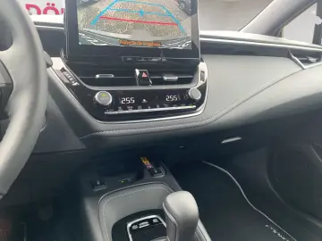 Toyota Corolla 2.0 Hybrid