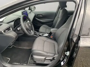 Toyota Corolla 2.0 Hybrid