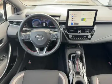 Toyota Corolla 2 0 Hybrid GR Sport