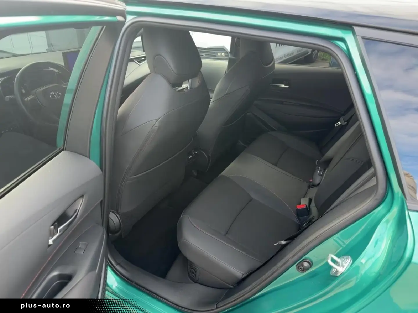 Toyota Corolla 2 0 Hybrid GR Sport