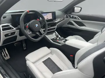 BMW M4 M xDrive Competition HUD Navi Harman Kardon