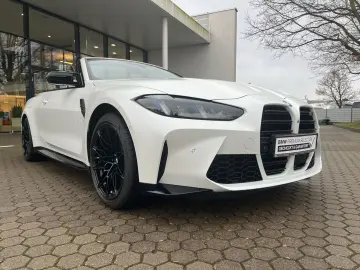 BMW M4 M xDrive Competition HUD Navi Harman Kardon