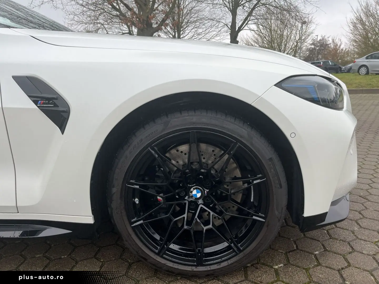 BMW M4 M xDrive Competition HUD Navi Harman Kardon
