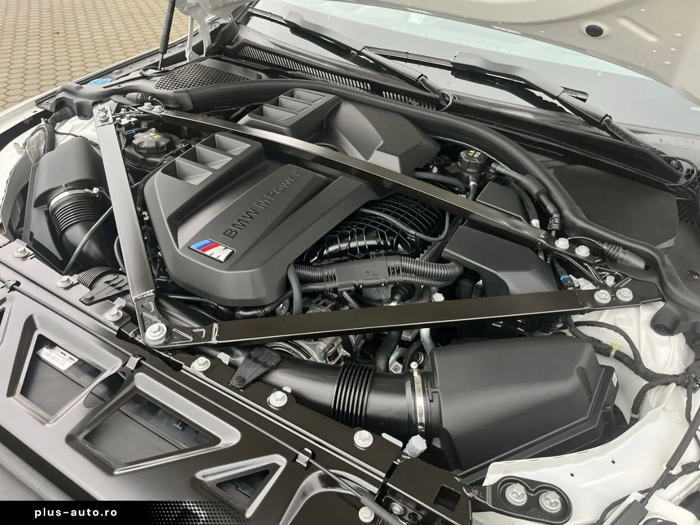 BMW M4 M xDrive Competition HUD Navi Harman Kardon