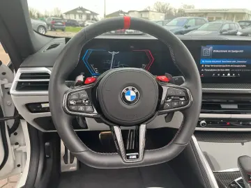 BMW M4 M xDrive Competition HUD Navi Harman Kardon