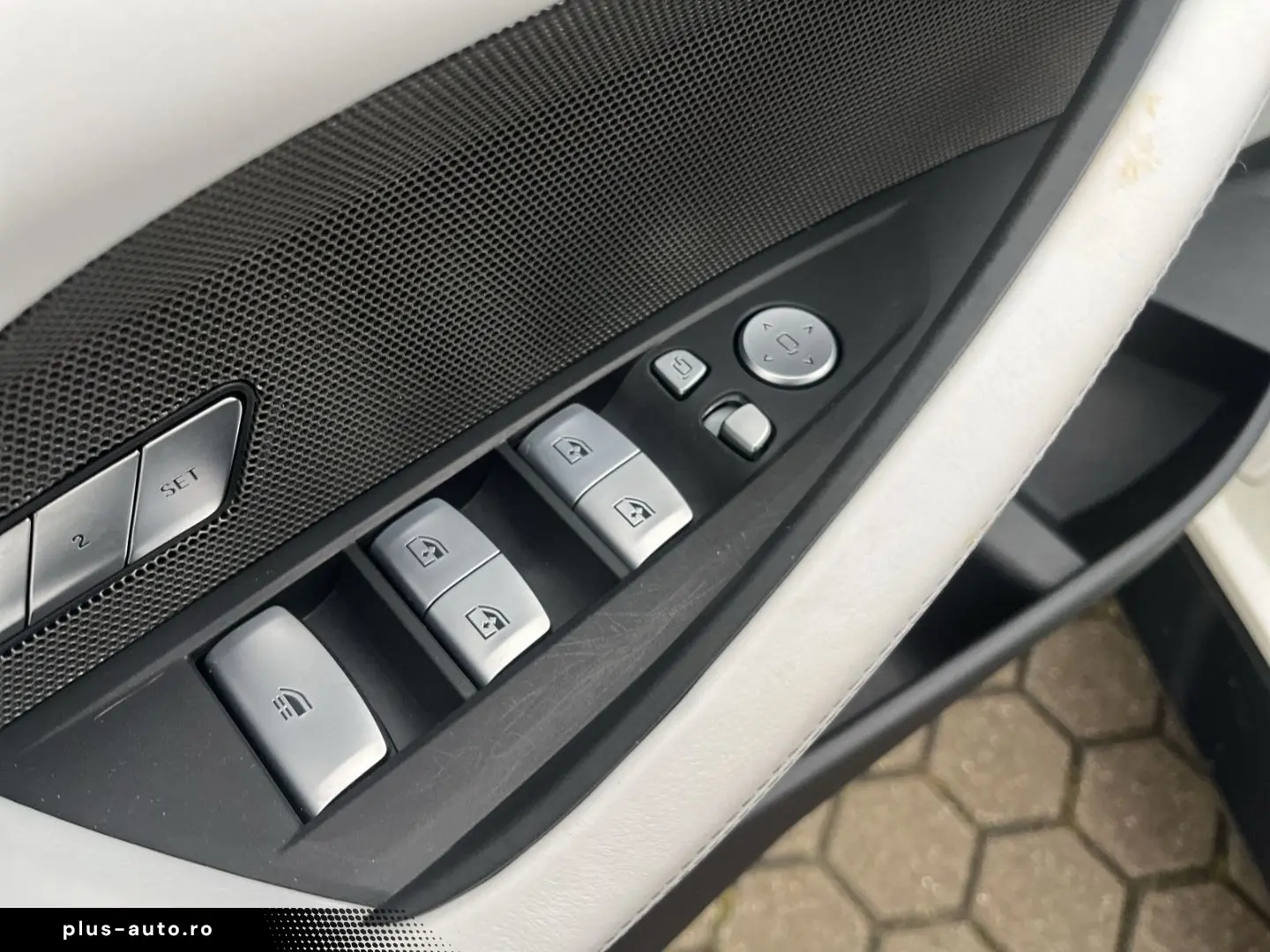 BMW M4 M xDrive Competition HUD Navi Harman Kardon