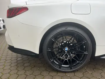 BMW M4 M xDrive Competition HUD Navi Harman Kardon