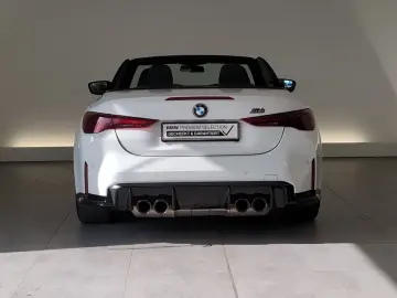 BMW M4 Competition Cabrio mit M xDrive LED DAB KomfZ