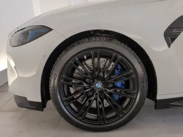 BMW M4 Competition Cabrio mit M xDrive LED DAB KomfZ