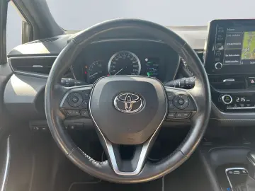 Toyota Corolla 1.8 Hybrid Business Edition