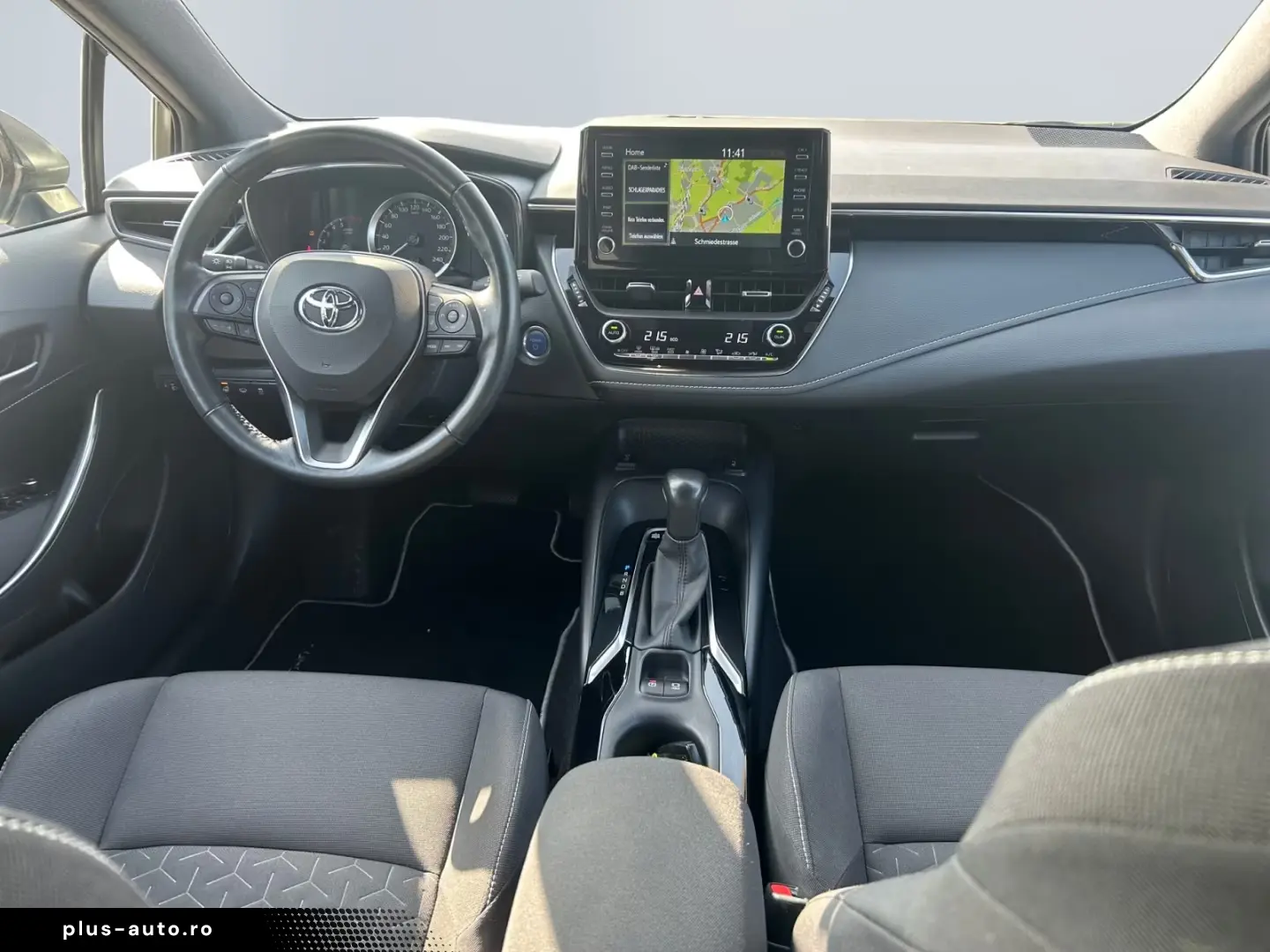 Toyota Corolla 1.8 Hybrid Business Edition