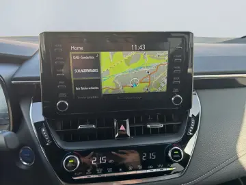 Toyota Corolla 1.8 Hybrid Business Edition