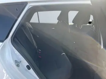 Toyota Corolla 1.8 Hybrid Business Edition