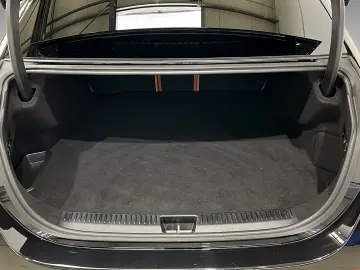 MERCEDES-BENZ E 300 e AMG LED NIGHT Kamera Ambiente &hellip;