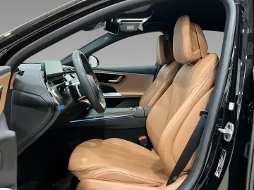 MERCEDES-BENZ E 300 e AMG LED NIGHT Kamera Ambiente &hellip;