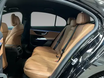 MERCEDES-BENZ E 300 e AMG LED NIGHT Kamera Ambiente &hellip;