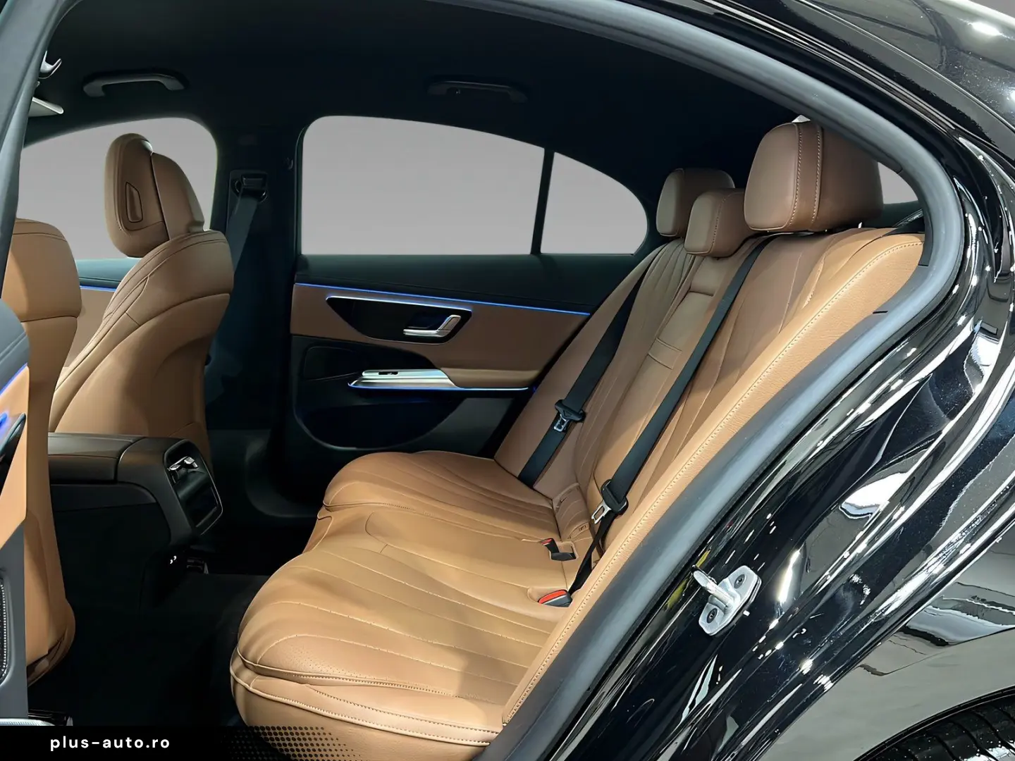 MERCEDES-BENZ E 300 e AMG LED NIGHT Kamera Ambiente &hellip;