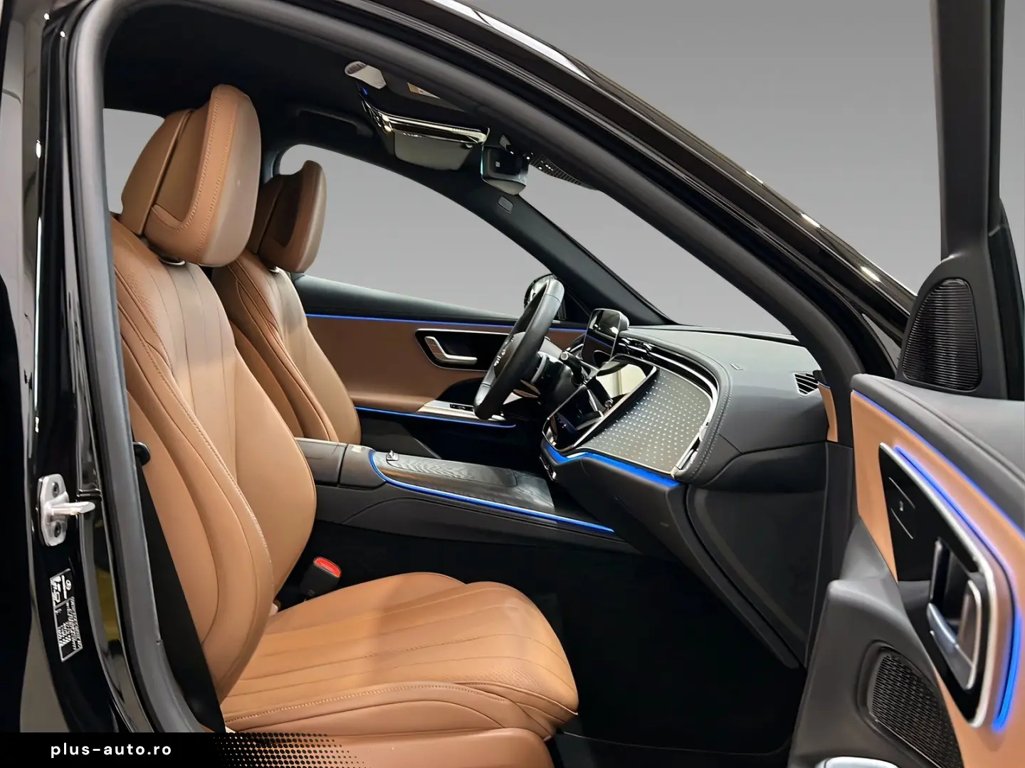 MERCEDES-BENZ E 300 e AMG LED NIGHT Kamera Ambiente &hellip;