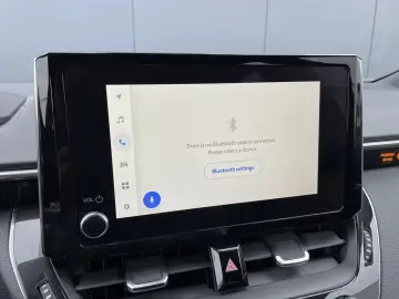 Toyota Corolla Touring Sports 1.8 Dynamic e-CVT Busines