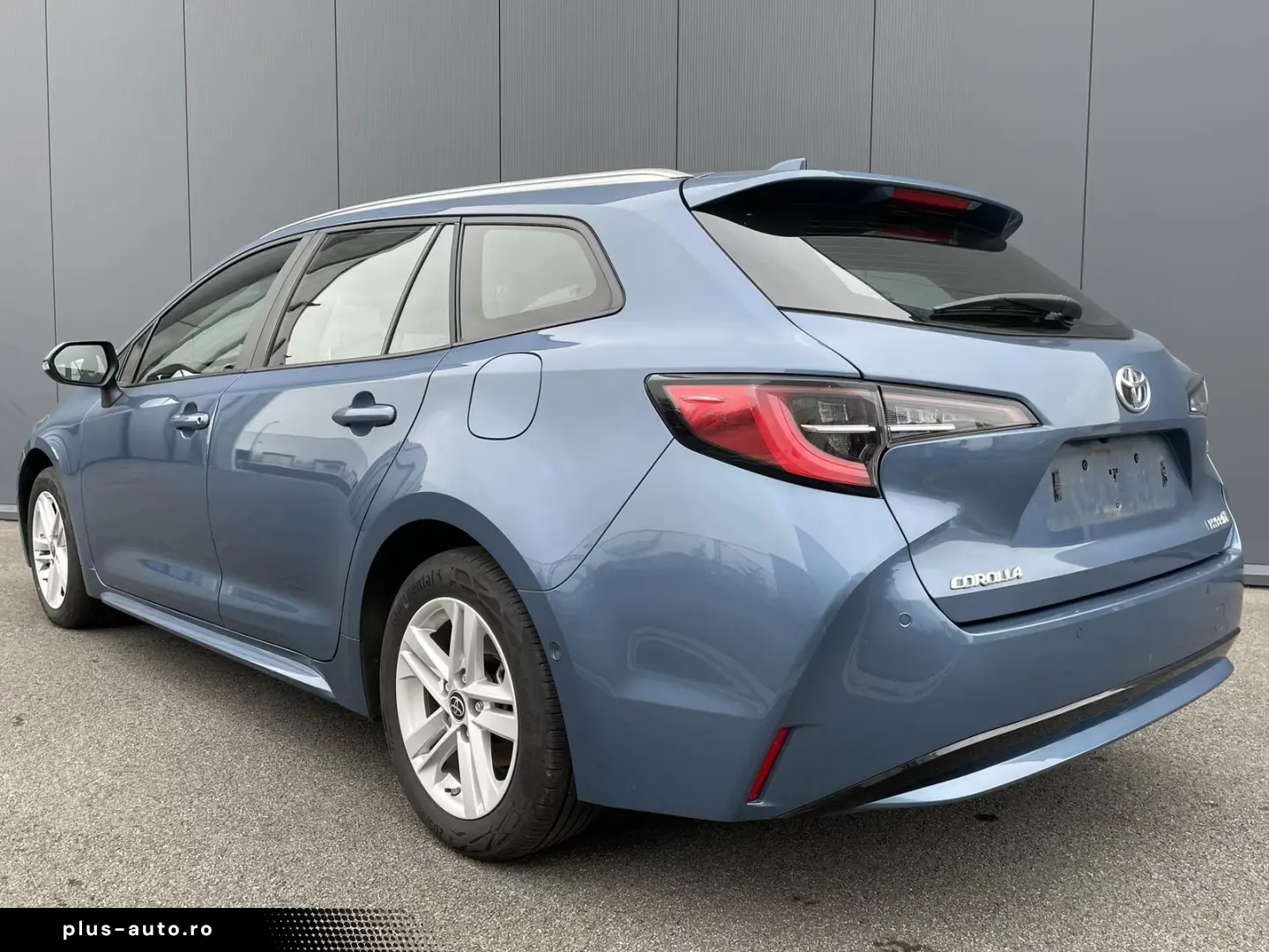 Toyota Corolla Touring Sports 1.8 Dynamic e-CVT Busines