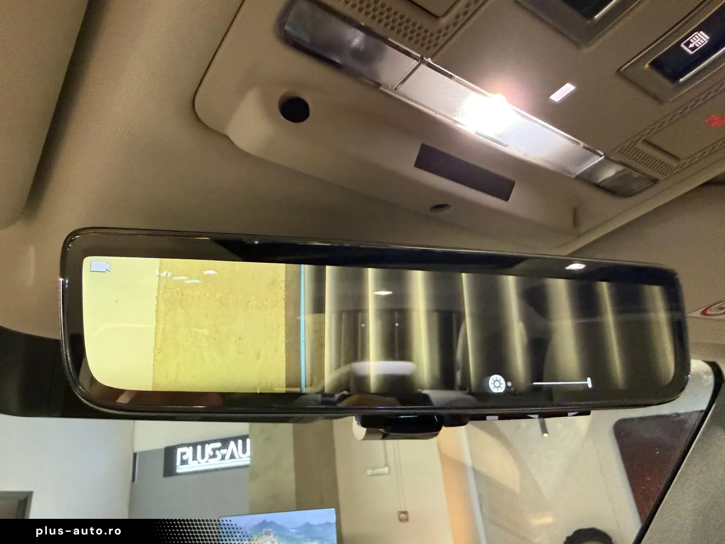 Land Rover Defender 90 2024 3.0 benzina 400CP GARANTIE