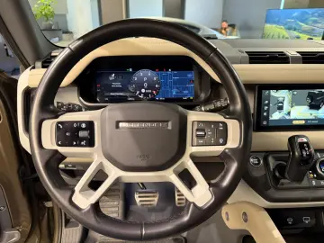 Land Rover Defender 90 2024 3.0 benzina 400CP GARANTIE