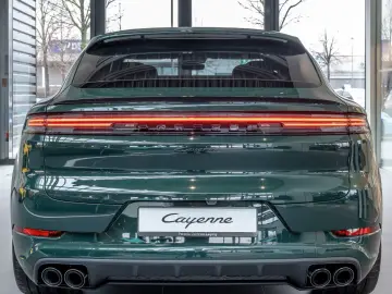 Porsche Cayenne E-Hybrid Coupe Black Edition