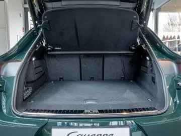 Porsche Cayenne E-Hybrid Coupe Black Edition