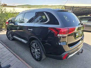 Mitsubishi Outlander Diesel 2.2 2015 Automata