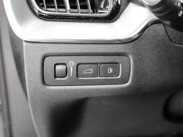 VOLVO XC60 Inscription Recharge Plug-In Hybrid AWD T8