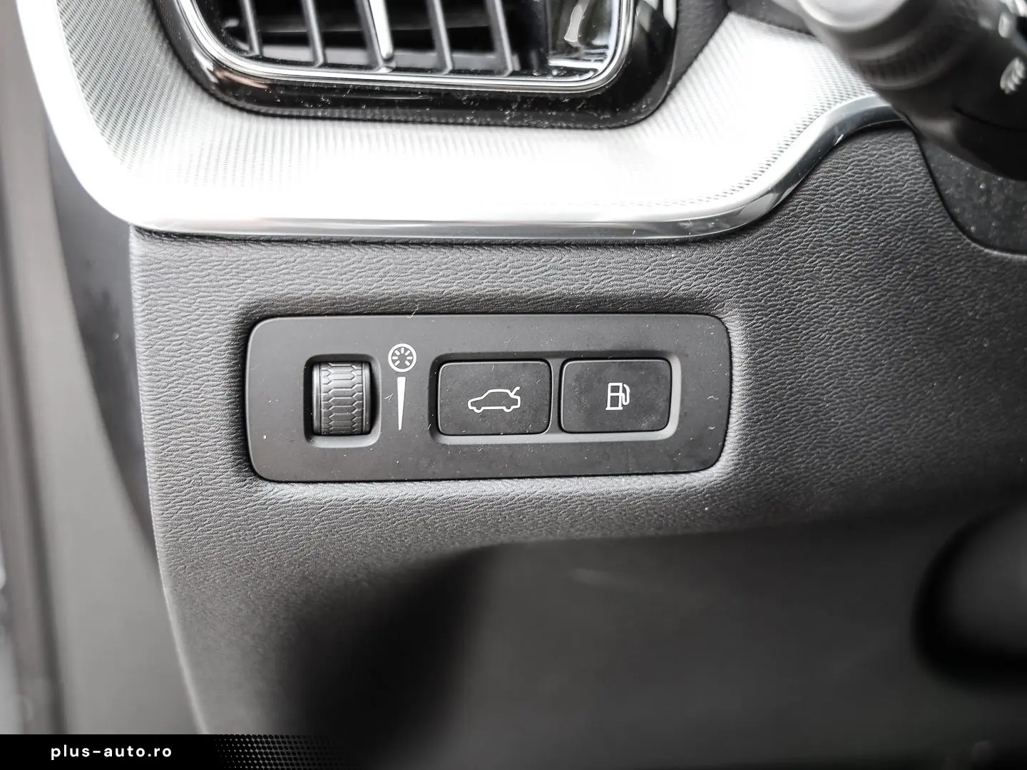 VOLVO XC60 Inscription Recharge Plug-In Hybrid AWD T8