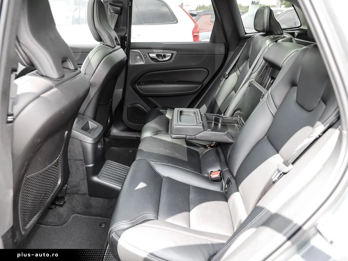 VOLVO XC60 Inscription Recharge Plug-In Hybrid AWD T8