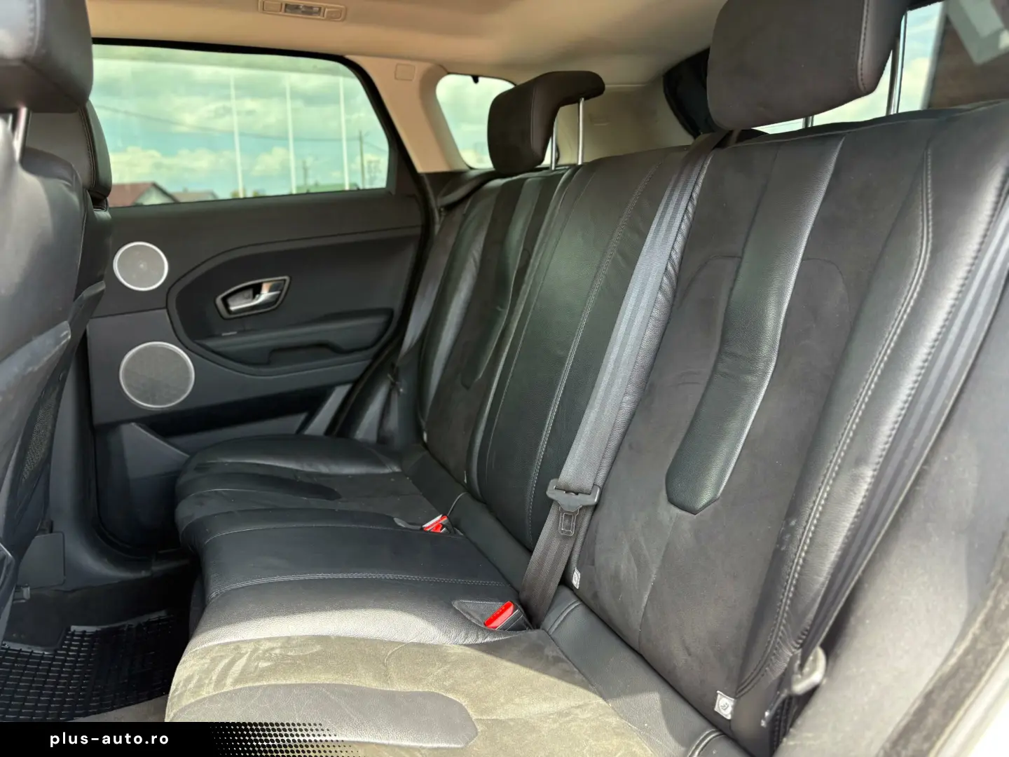 Range Rover Evoque 2.2