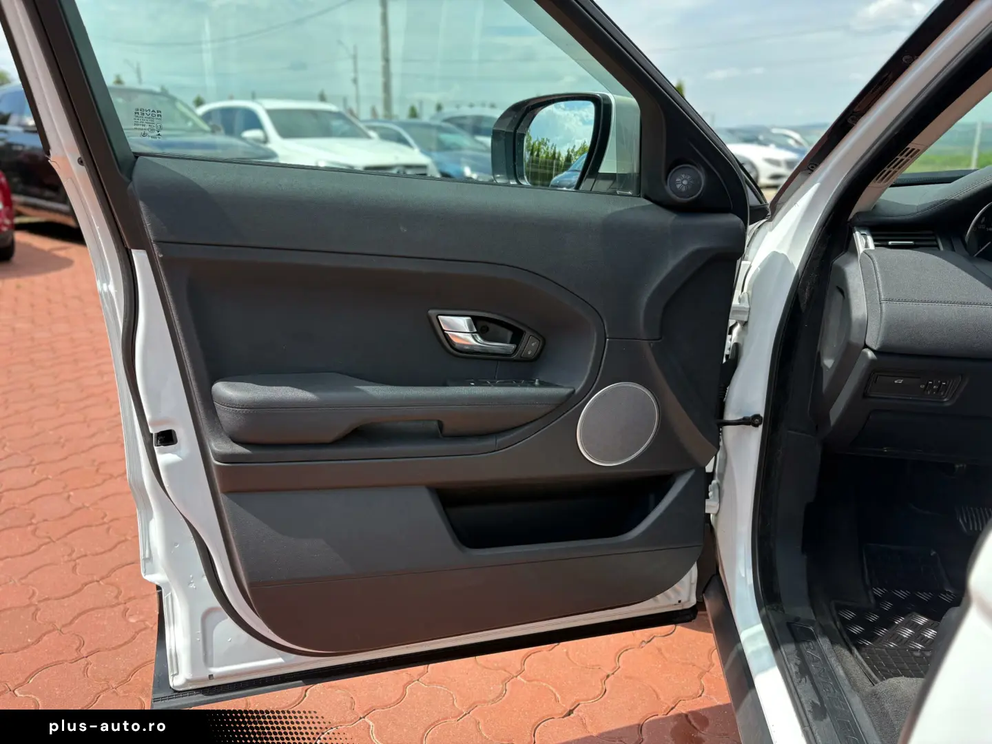 Range Rover Evoque 2.2