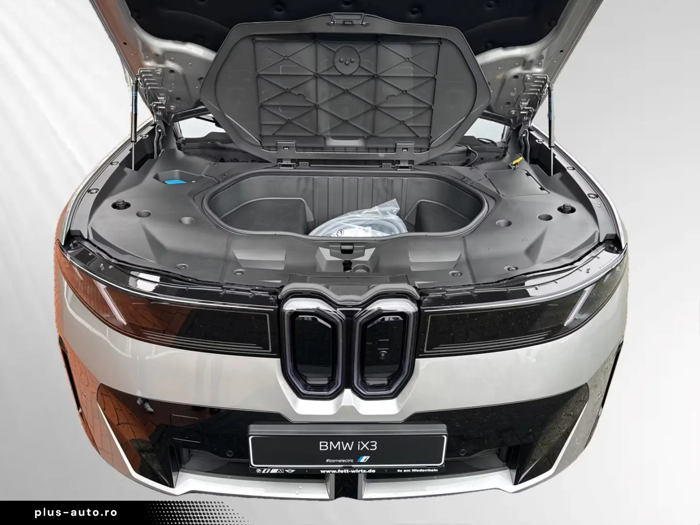 BMW iX3 50 xDrive M Sport