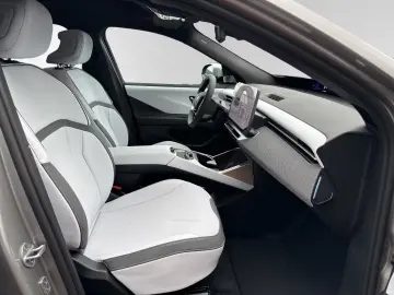 BMW iX3 50 xDrive M Sport