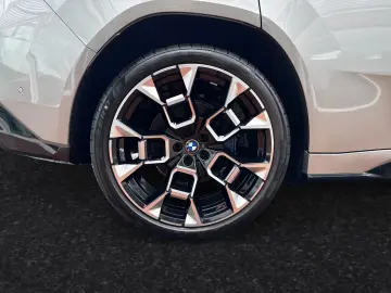 BMW iX3 50 xDrive M Sport