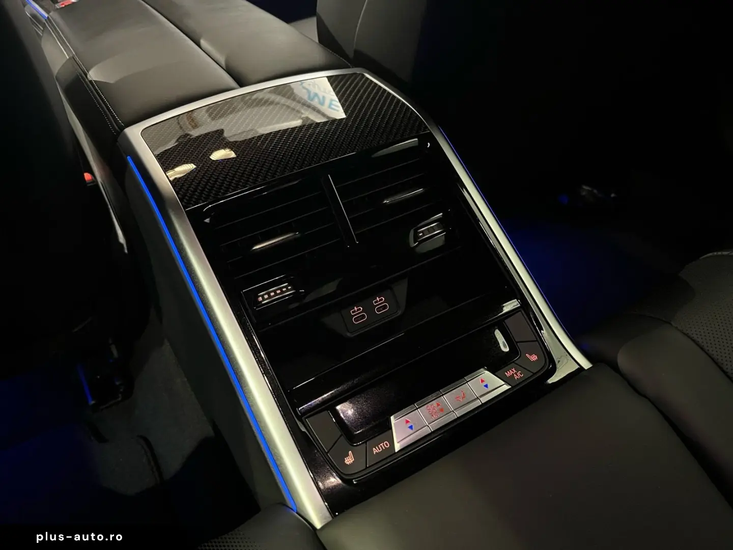 BMW M8 Gran Coupé xDrive