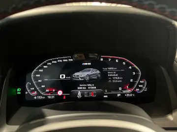 BMW M8 Gran Coupé xDrive