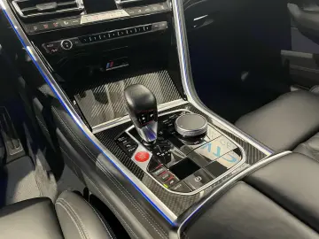 BMW M8 Gran Coupé xDrive