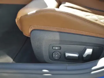 BMW M8 Competition xDrive F93 Gran Coupe