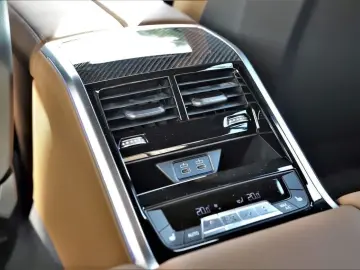 BMW M8 Competition xDrive F93 Gran Coupe