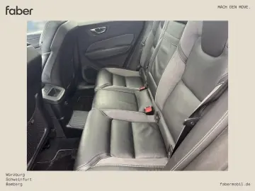 VOLVO XC60 T8 AWD R-Design Plug-In Benzin