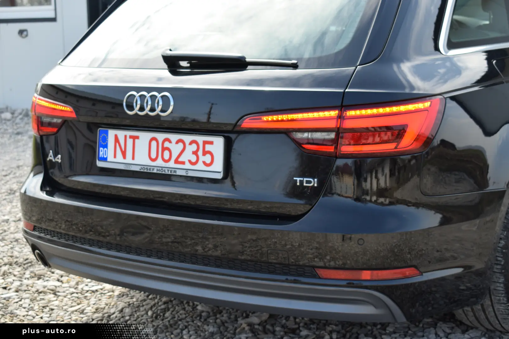 Audi A4 B9 2.0TDI 3xS-LINE