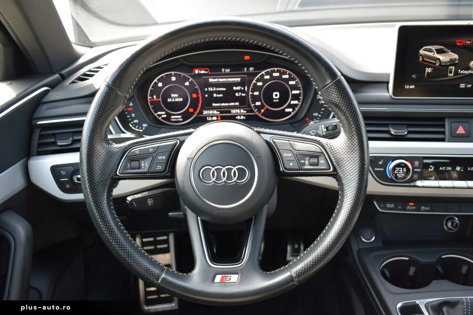 Audi A4 B9 2.0TDI 3xS-LINE