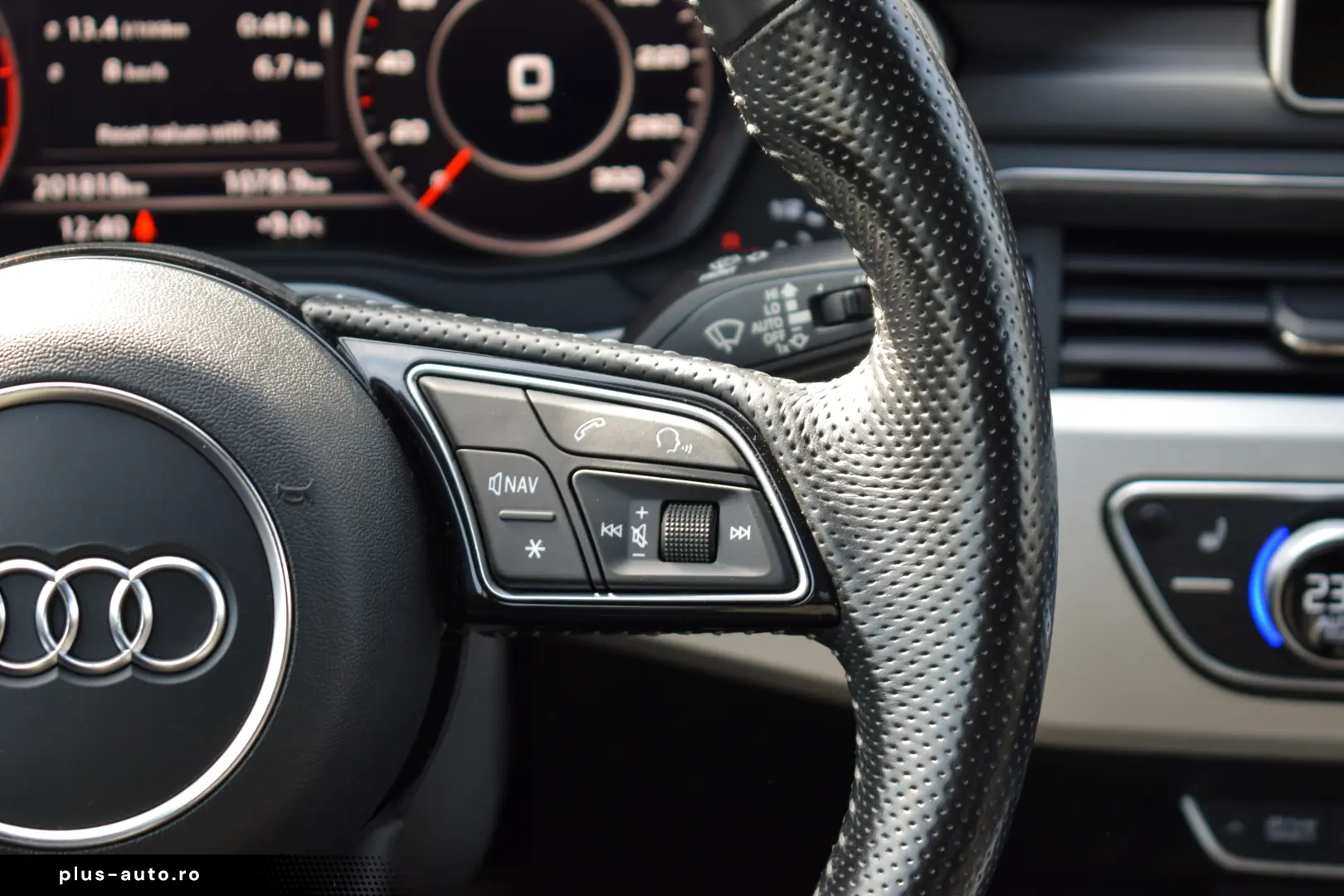 Audi A4 B9 2.0TDI 3xS-LINE