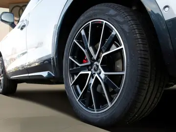 AUDI Q5 Sportback 50 TFSI quattro advanced Pano AHK 3