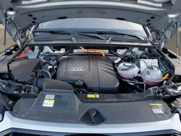 AUDI Q5 Sportback 50 TFSI quattro advanced Pano AHK 3