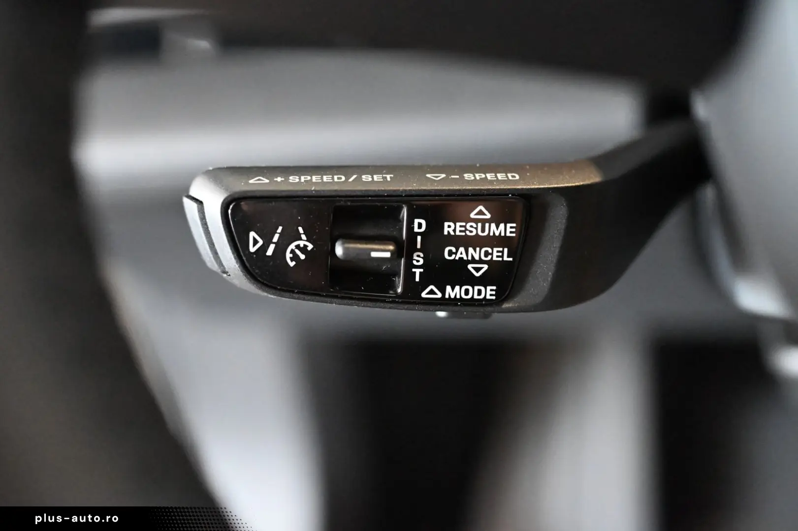 PORSCHE Taycan 4 Cross Turismo Pano ACC PASM PDLS  21